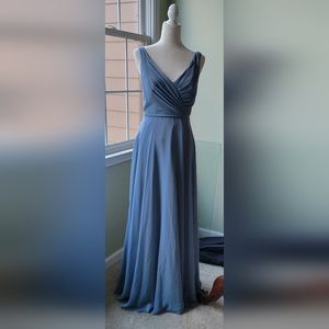 Bridesmaid dress size 4, good condition
